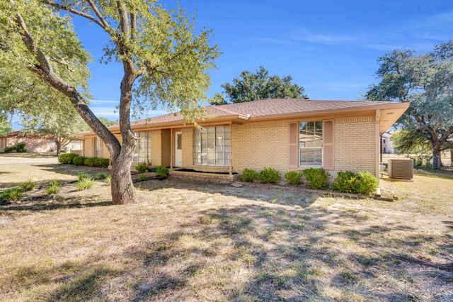 120 Mockingbird Lane, Hillsboro, TX 76645