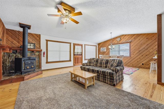 470 SW SANTA FE DRIVE, Fort White, FL 32038