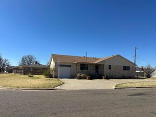 680 Evergreen Street, Borger, TX 79007