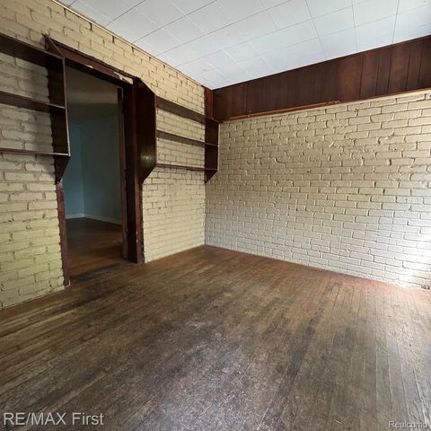 5760 Bishop Street, Detroit, MI 48224