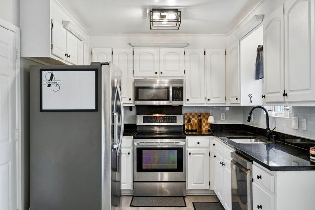 6638 Bent Creek Drive, North Charleston, SC 29420
