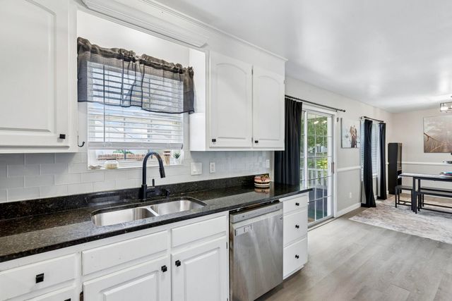 6638 Bent Creek Drive, North Charleston, SC 29420
