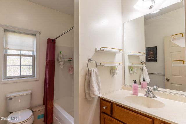 96 Thompson Street, Troy, NY 12180