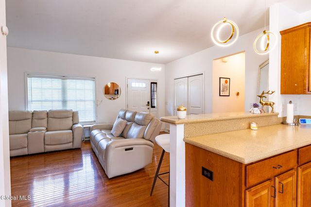 96 Thompson Street, Troy, NY 12180