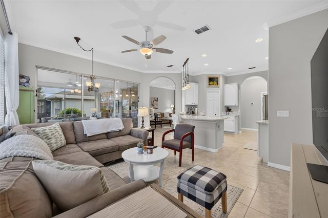 217 CREPE MYRTLE DRIVE, Groveland, FL 34736