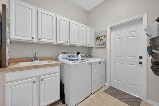 217 CREPE MYRTLE DRIVE, Groveland, FL 34736