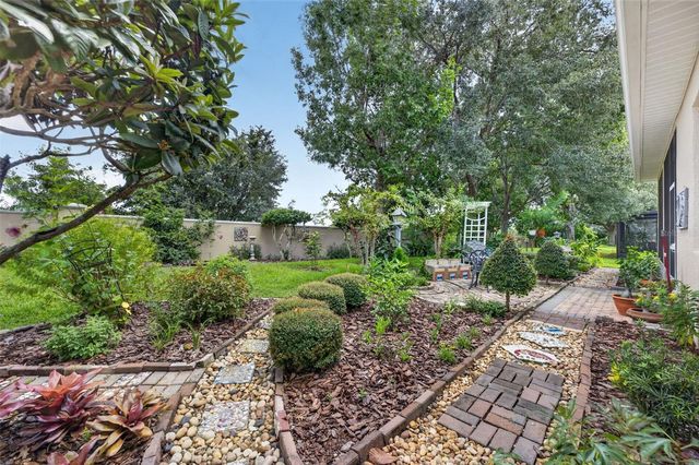 217 CREPE MYRTLE DRIVE, Groveland, FL 34736