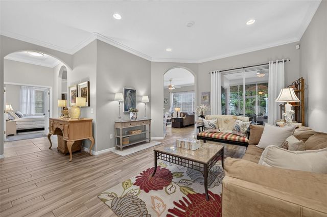 217 CREPE MYRTLE DRIVE, Groveland, FL 34736