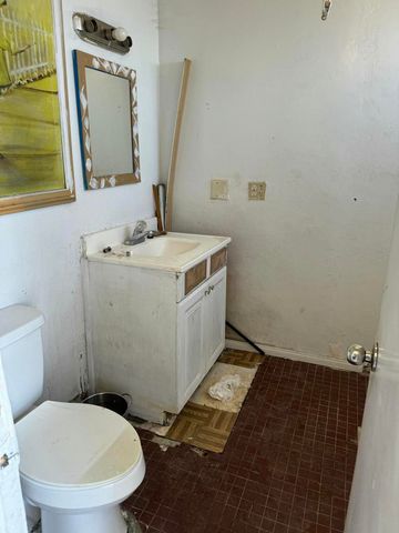 2519 Pine Avenue, Thermal, CA 92274
