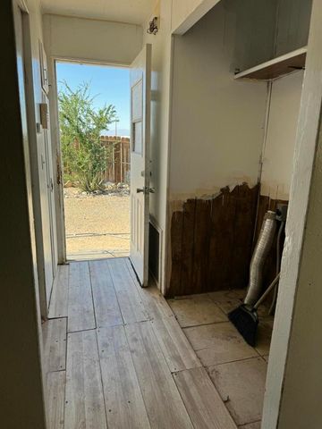 2519 Pine Avenue, Thermal, CA 92274