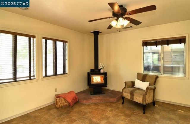 9687 Manzanita Way, Coulterville, CA 95311