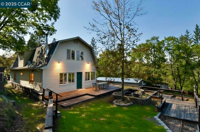 9687 Manzanita Way, Coulterville, CA 95311