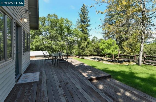 9687 Manzanita Way, Coulterville, CA 95311