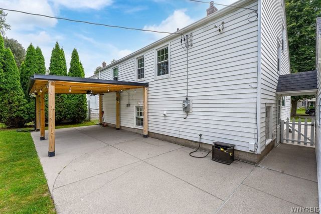 398 Darwin Drive, Amherst, NY 14226