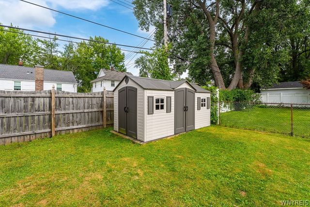 398 Darwin Drive, Amherst, NY 14226