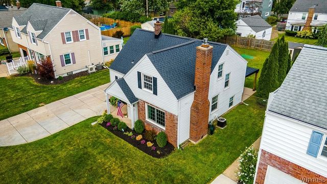 398 Darwin Drive, Amherst, NY 14226