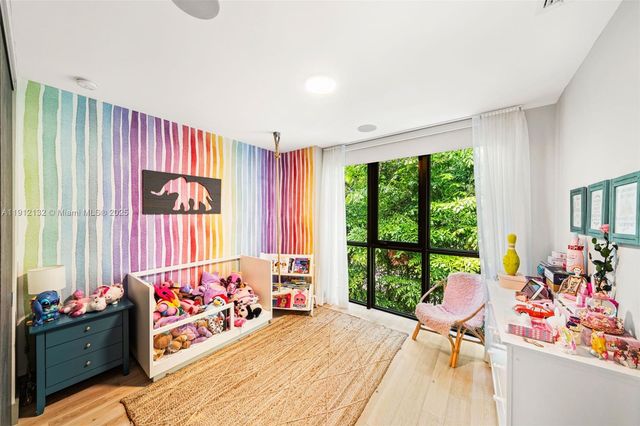 4185 Ventura Ave, Coconut Grove, FL 33133