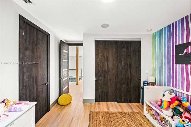 4185 Ventura Ave, Coconut Grove, FL 33133