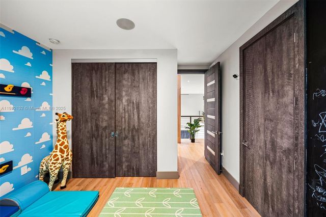 4185 Ventura Ave, Coconut Grove, FL 33133