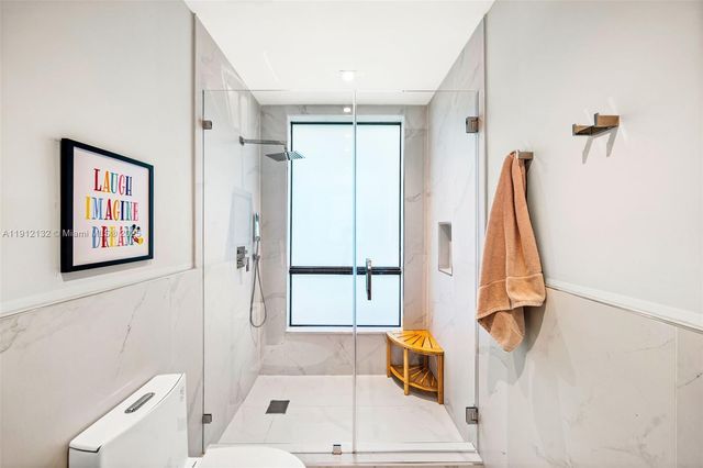 4185 Ventura Ave, Coconut Grove, FL 33133