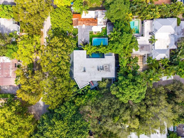 4185 Ventura Ave, Coconut Grove, FL 33133