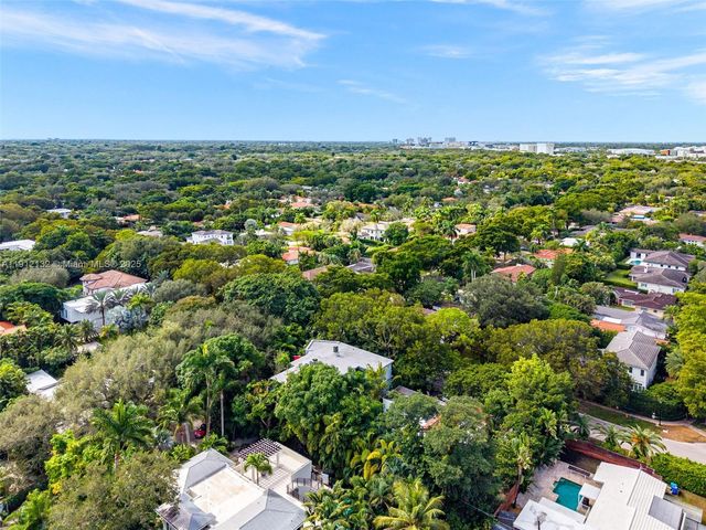 4185 Ventura Ave, Coconut Grove, FL 33133