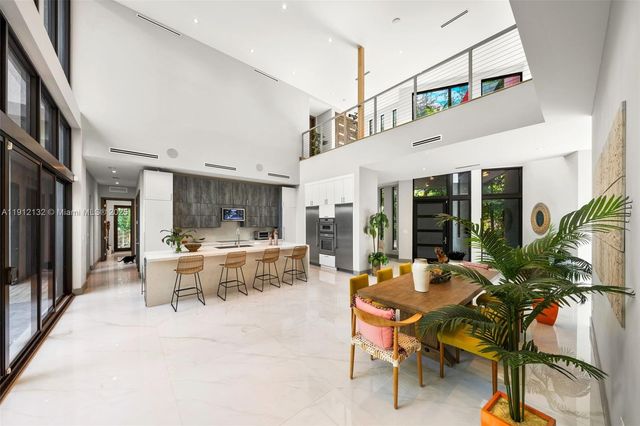 4185 Ventura Ave, Coconut Grove, FL 33133