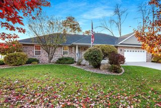 2301 SOUTHERN CROSS ROAD, Green Bay, WI 54303