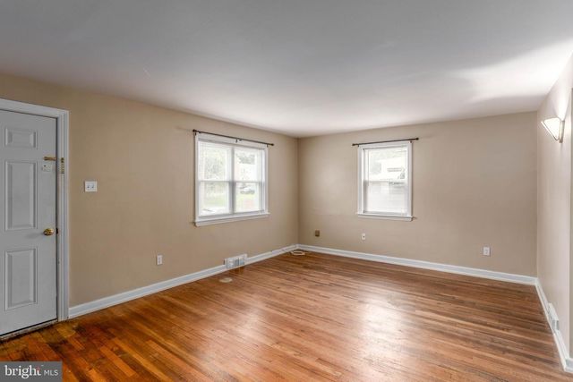 8 MARVILO AVE, Wilmington, DE 19805