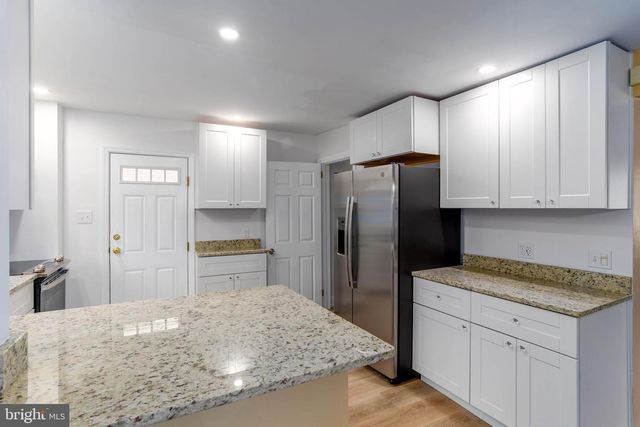 8 MARVILO AVE, Wilmington, DE 19805