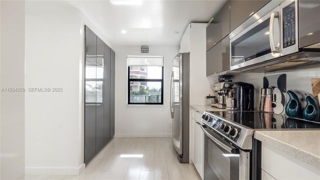 2029 N Ocean Blvd 404, Fort Lauderdale, FL 33305