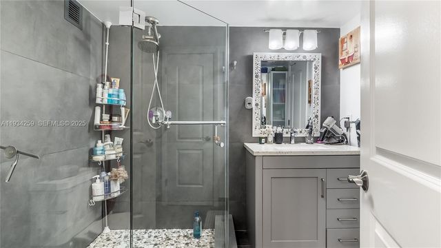 2029 N Ocean Blvd 404, Fort Lauderdale, FL 33305