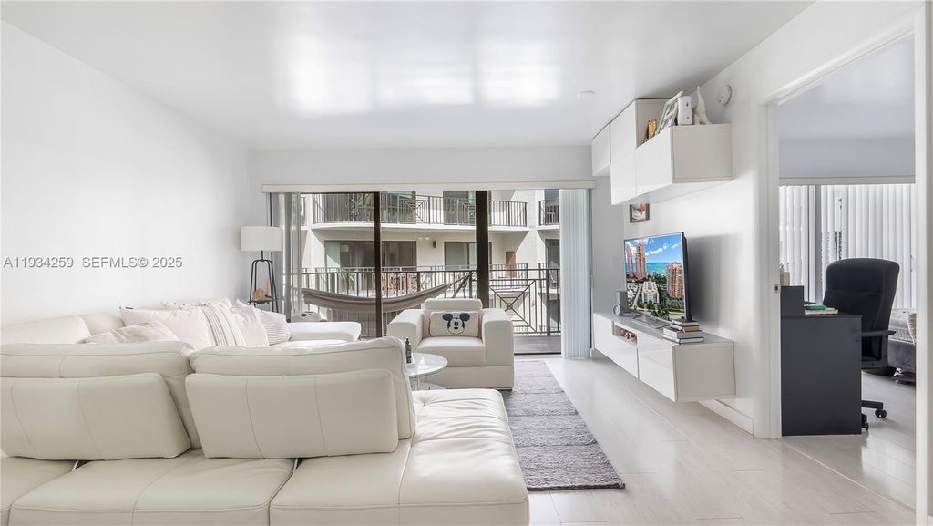 2029 N Ocean Blvd 404, Fort Lauderdale, FL 33305