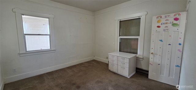 1512 Rainier Avenue, Everett, WA 98201