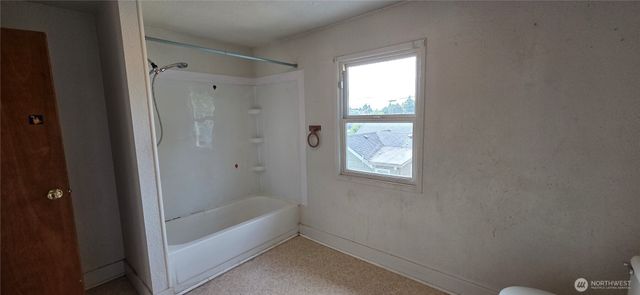 1512 Rainier Avenue, Everett, WA 98201