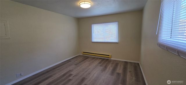 1512 Rainier Avenue, Everett, WA 98201