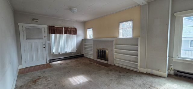 1512 Rainier Avenue, Everett, WA 98201