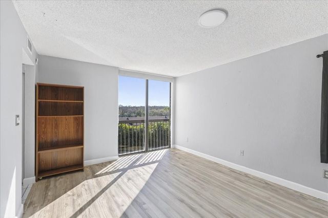 2900 NW 42nd Avenue A510, Coconut Creek, FL 33066