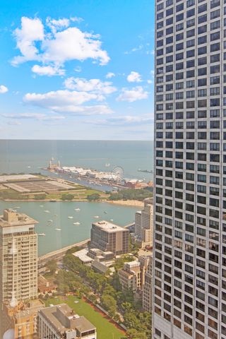 175 E DELAWARE Place 4921, Chicago, IL 60611