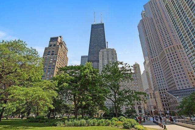 175 E DELAWARE Place 4921, Chicago, IL 60611