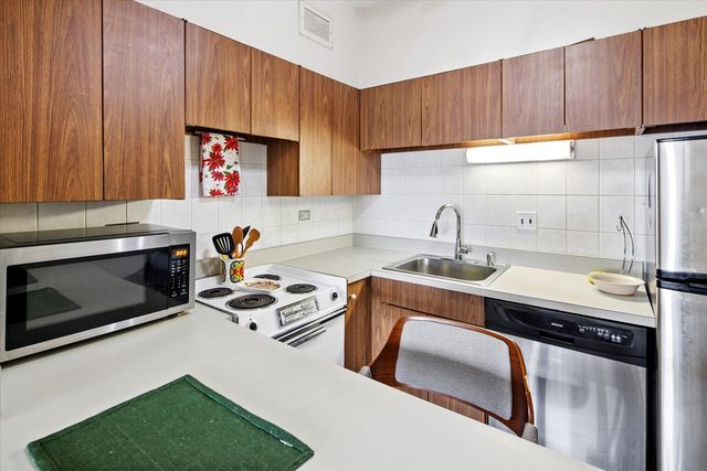 175 E DELAWARE Place 4921, Chicago, IL 60611