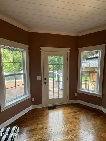 207 Haley Walk, Bristol, TN 37620