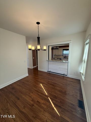 207 Haley Walk, Bristol, TN 37620