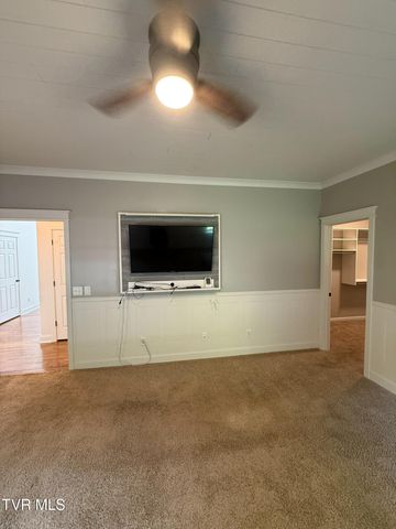 207 Haley Walk, Bristol, TN 37620