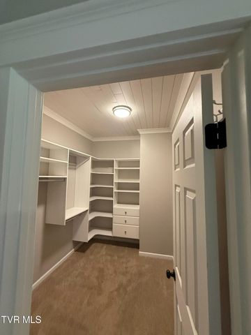 207 Haley Walk, Bristol, TN 37620