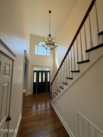 207 Haley Walk, Bristol, TN 37620