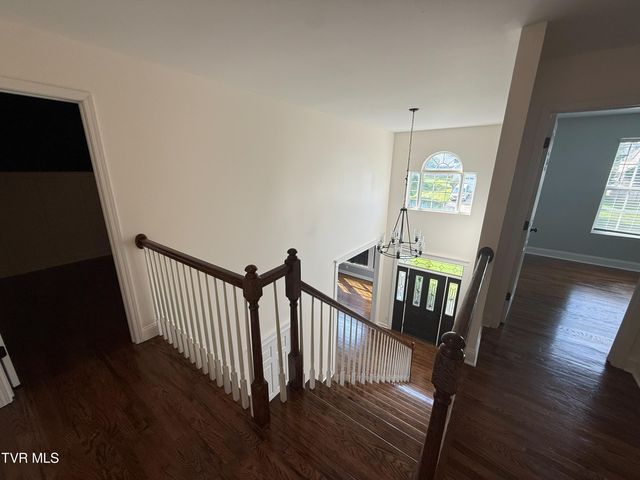 207 Haley Walk, Bristol, TN 37620