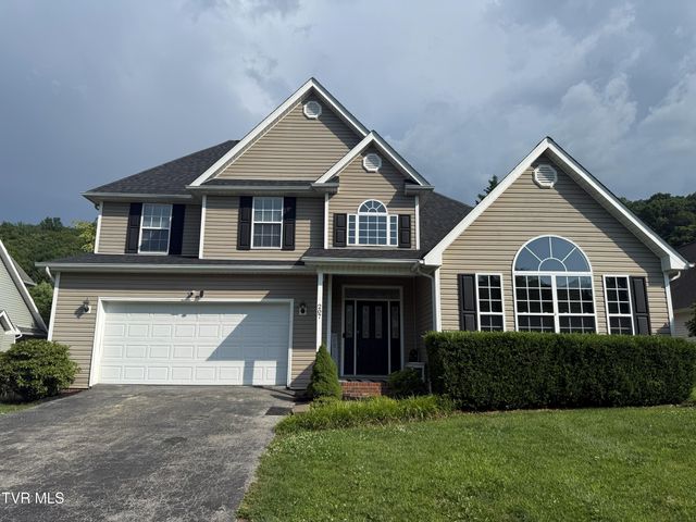 207 Haley Walk, Bristol, TN 37620