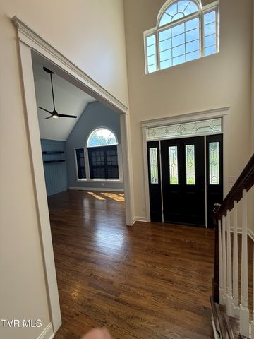 207 Haley Walk, Bristol, TN 37620
