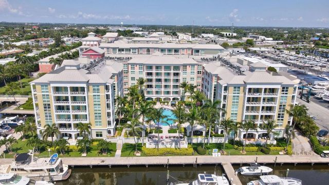 806 E Windward Way 617, Lantana, FL 33462
